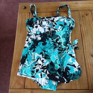 BLUE FLOWERED BATHING SUIT
